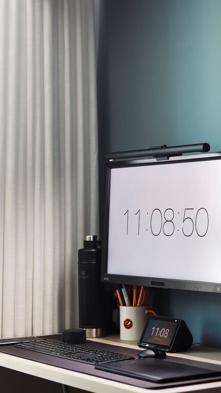 Consejos prácticos para mejorar la organización de tu oficina en casa